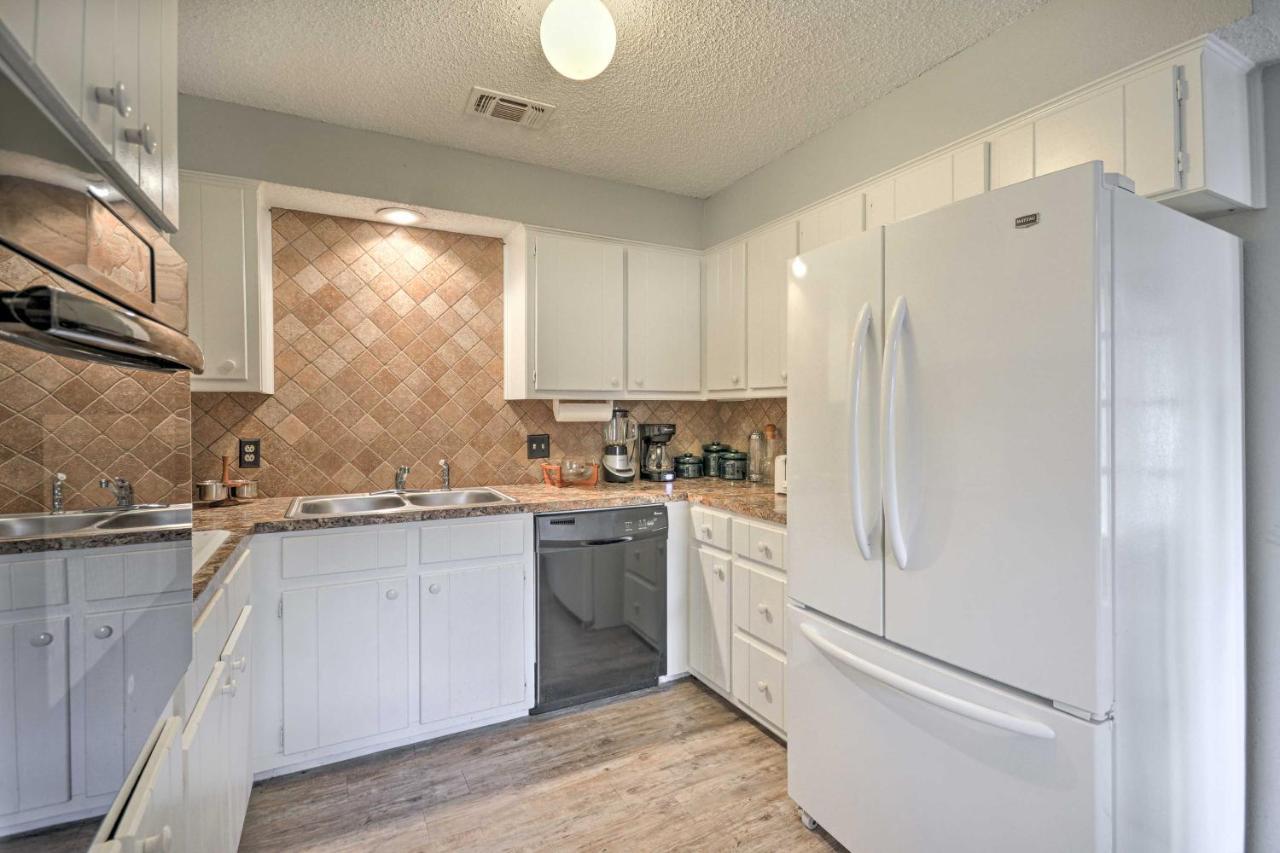 Lubbock Townhome With Grill Near Ttu And Downtown! Exterior photo